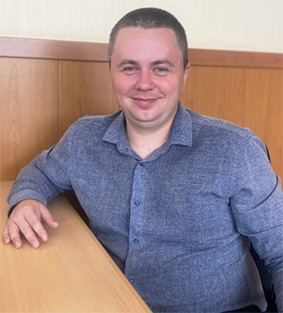 Майстр з чищення подушок та ковдр